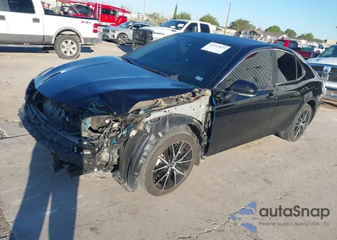 2023 Toyota Camry Se z USA, uszkodzony, nr VIN 4T1G11AK8PU813358